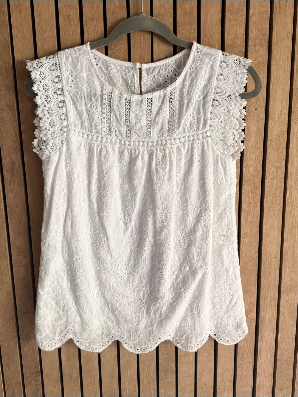 White Eyelet Lace Cap-Sleeve Top - Women's
